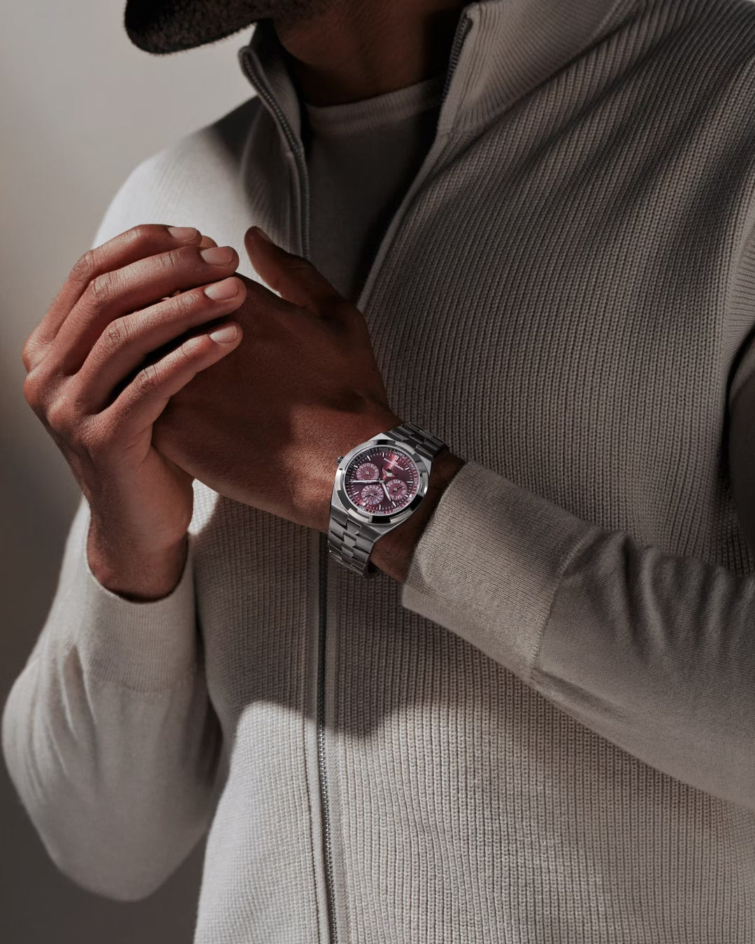 Overseas - Perpetual calendar ultra-thin